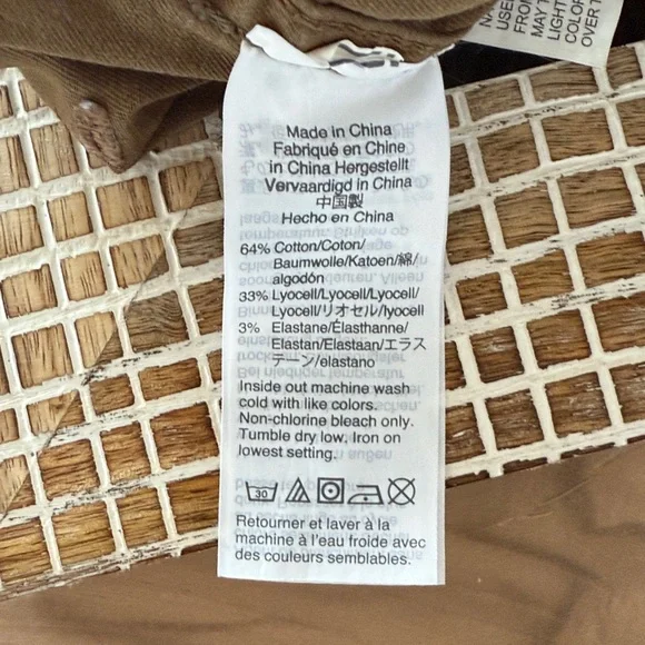 Madewell Utility Pants - Picture 5 of 6